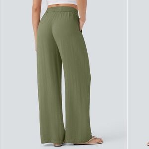 NWOT Olive Green Halara Highwaisted linen pants